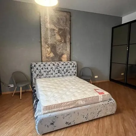 Stylish On Deribasovskaya Corner *