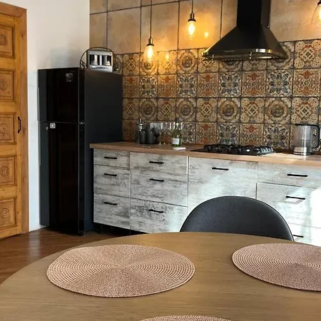 Stylish On Deribasovskaya Corner Odessa