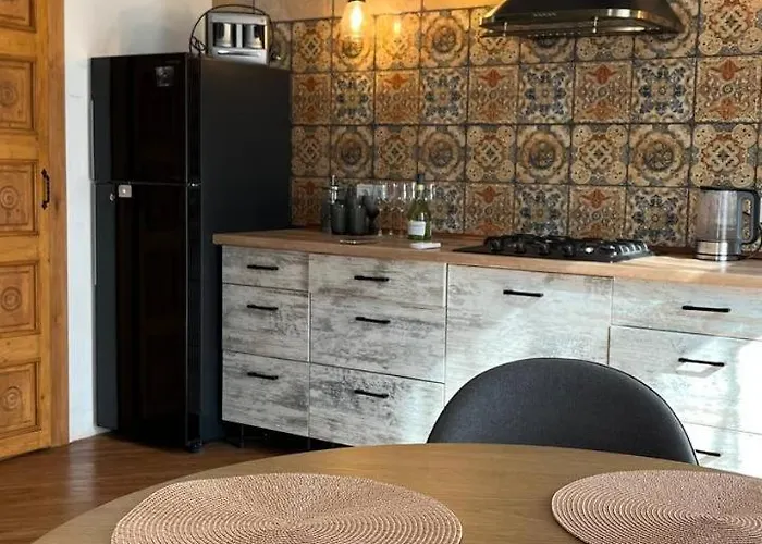 Stylish On Deribasovskaya Corner Odessa