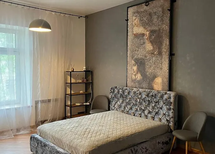 Stylish On Deribasovskaya Corner Apartment Odesa