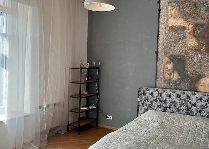 Stylish On Deribasovskaya Corner Odesa